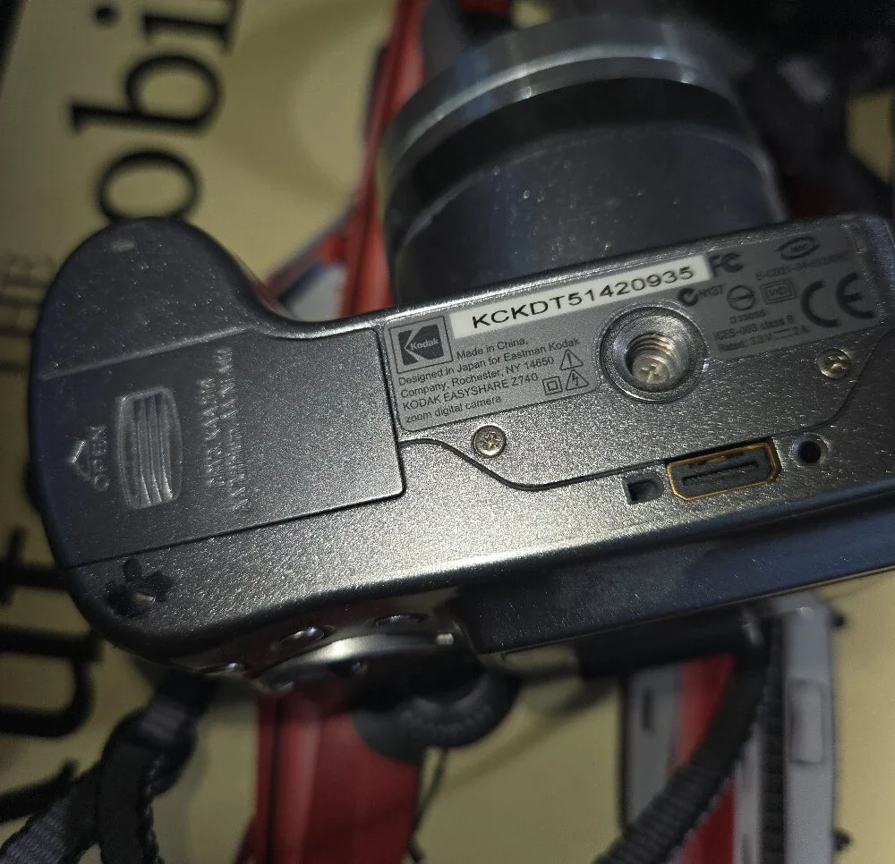 Kodak 10x Zoom Digital Camera - Black and Silver